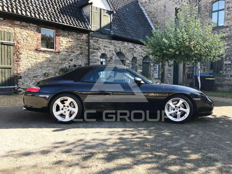 2003 Porsche 911