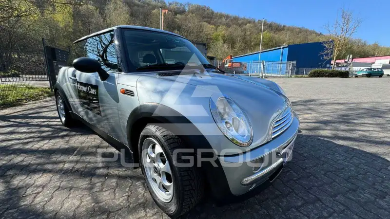 2003 Mini COOPER
