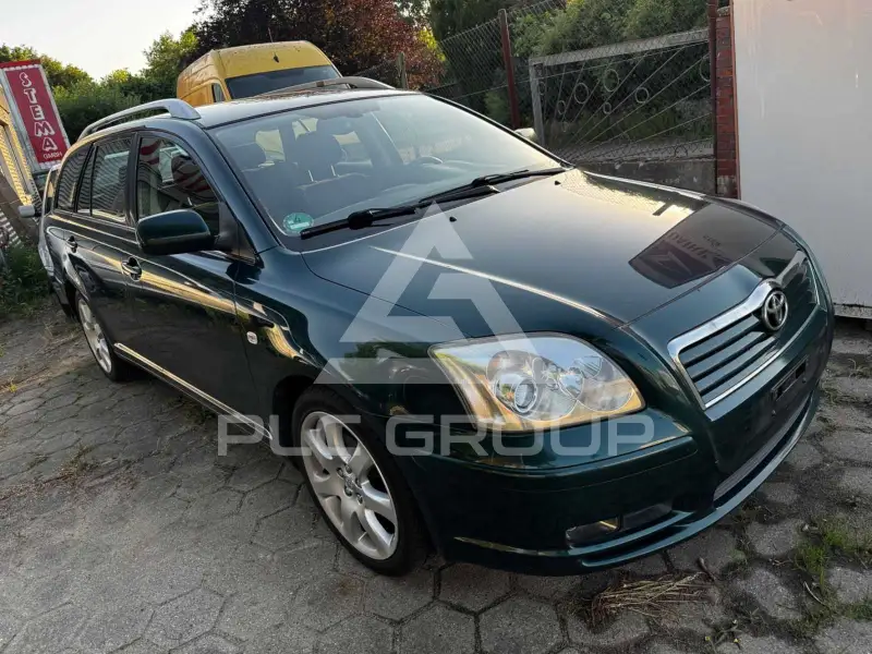 2003 Toyota Avensis