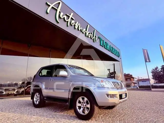 2003 Toyota LAND CRUISER