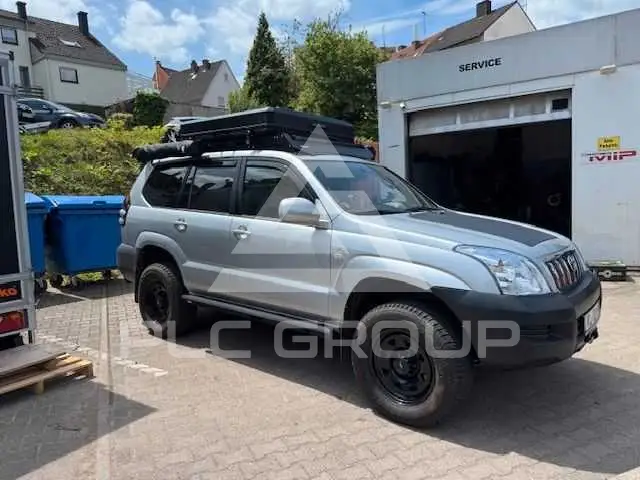 2003 Toyota LAND CRUISER