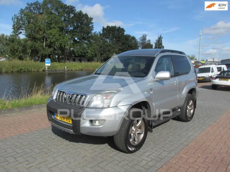 2003 Toyota LAND CRUISER