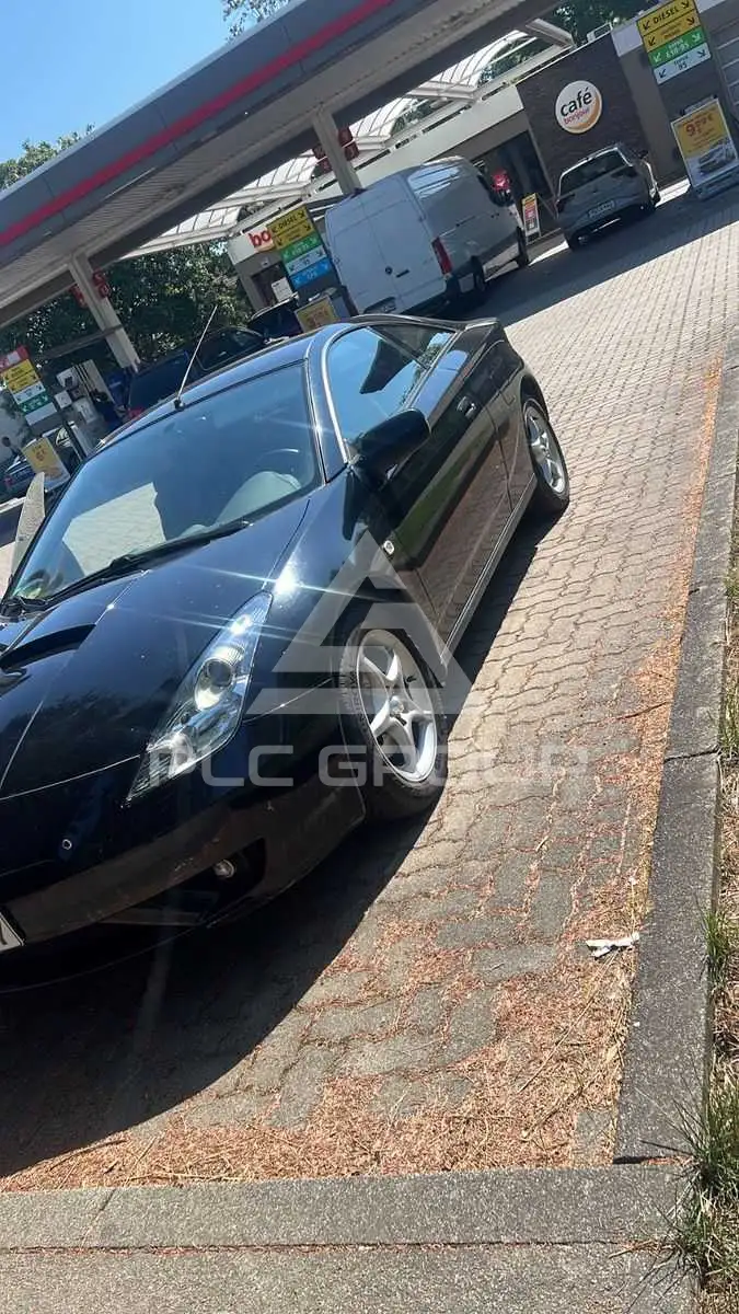 2003 Toyota CELICA