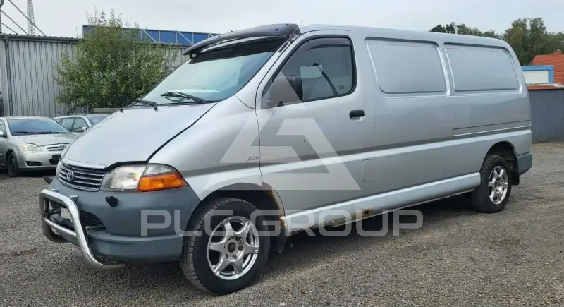 2003 Toyota Hiace