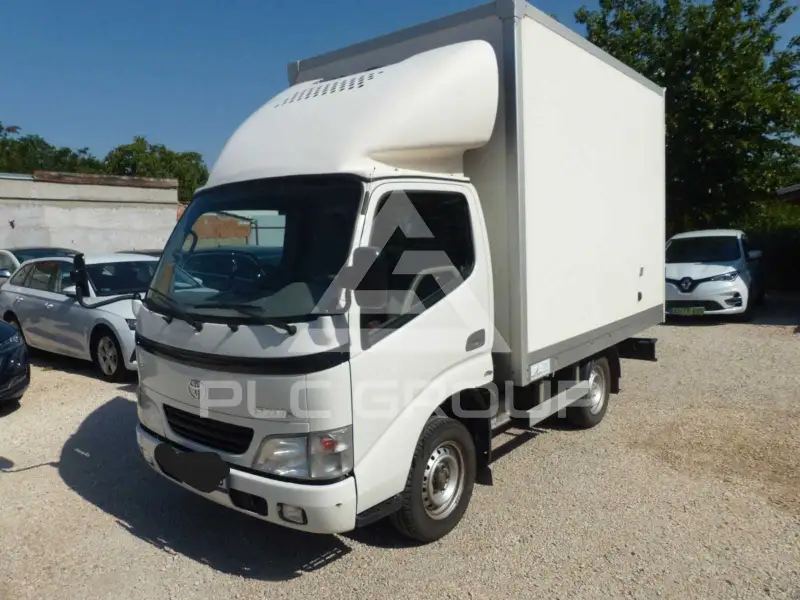 2003 Toyota Dyna
