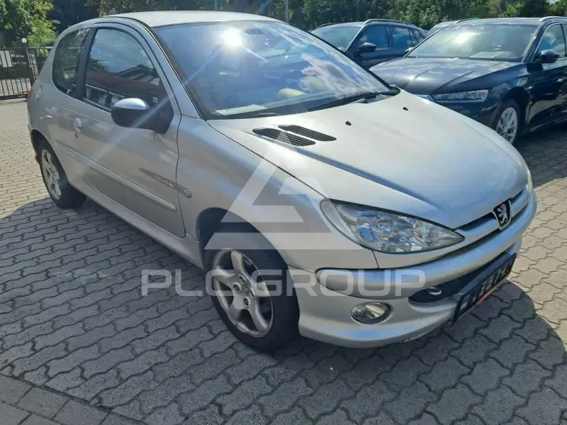 2003 Peugeot 206