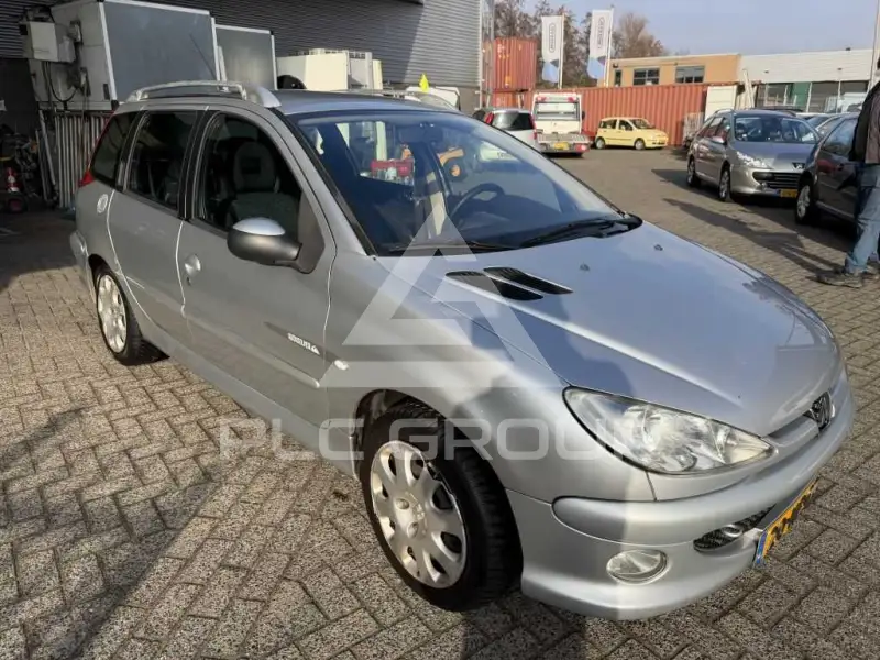 2003 Peugeot 206