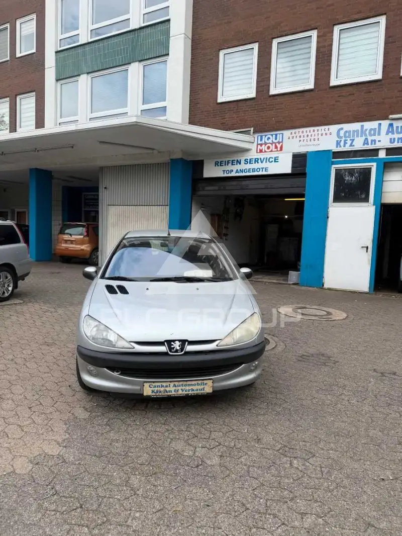 2003 Peugeot 206