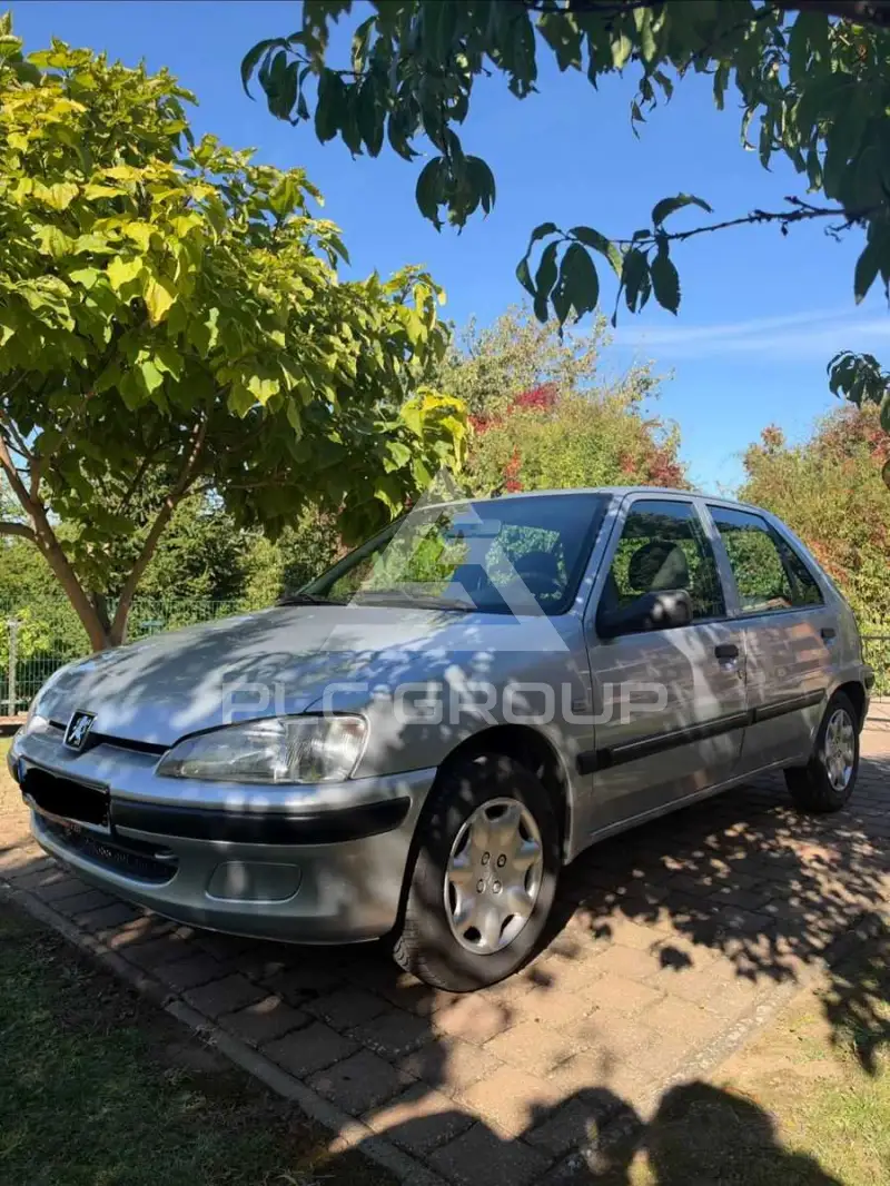 2003 Peugeot 106