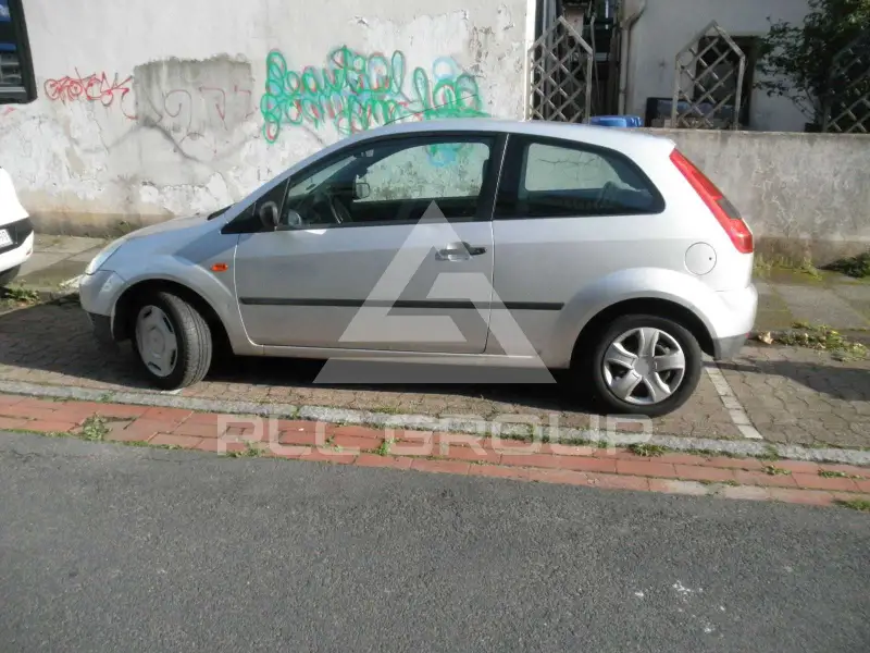 2003 Ford FIESTA