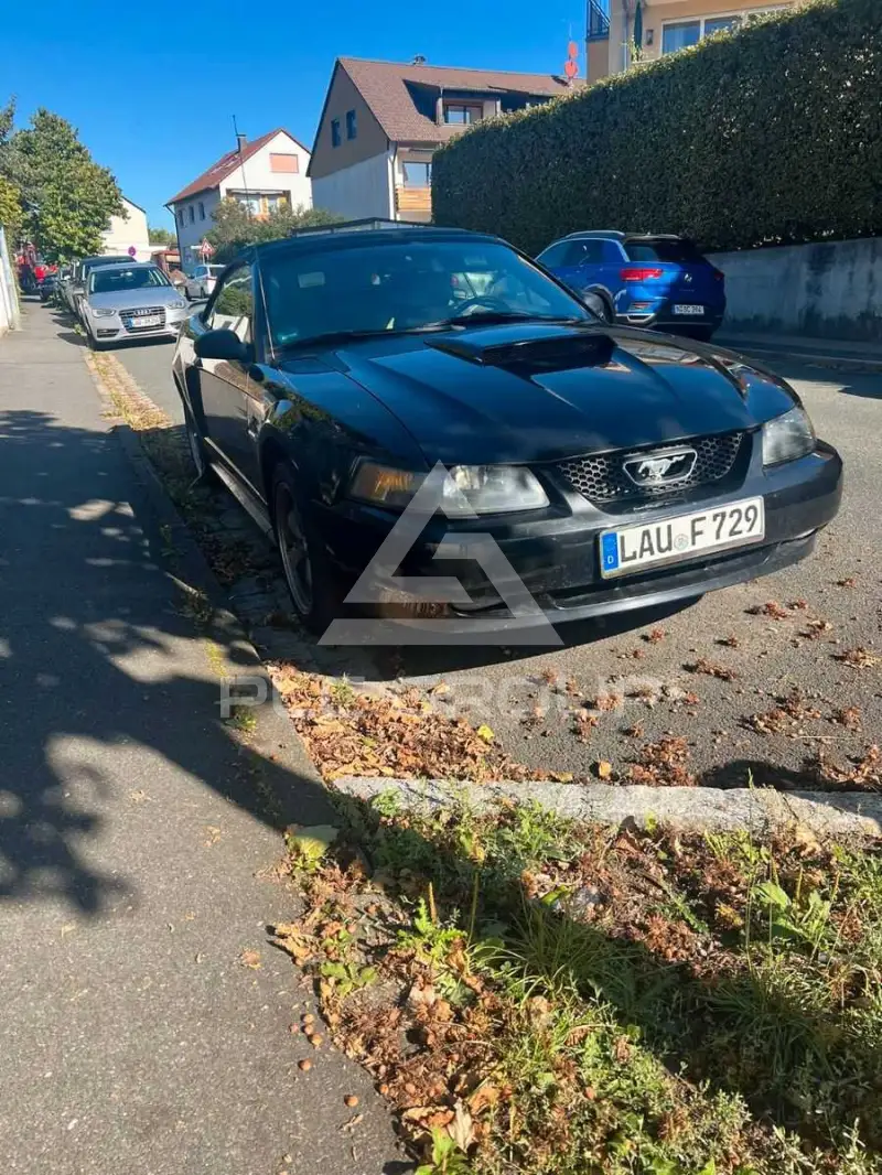 2003 Ford MUSTANG