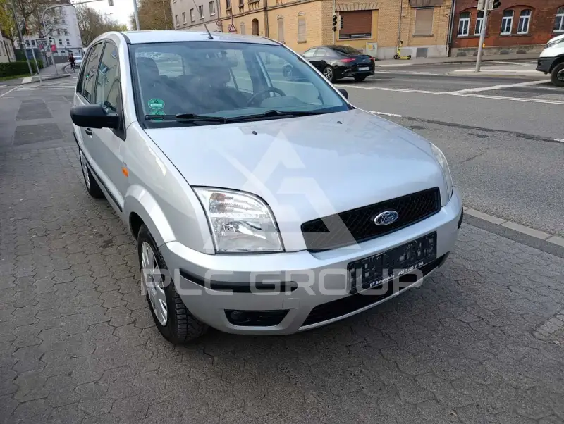 2003 Ford FUSION