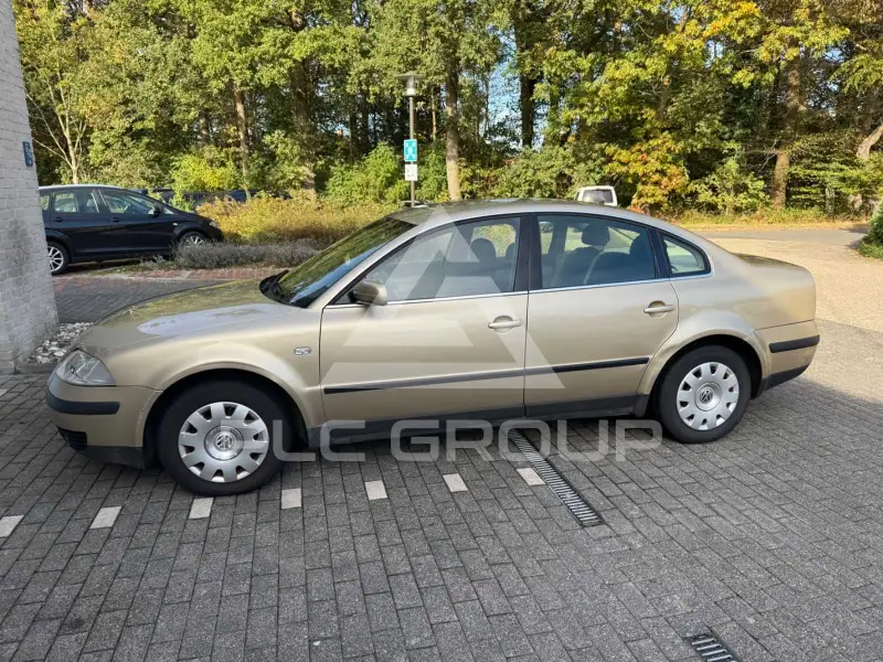 2003 Volkswagen Passat