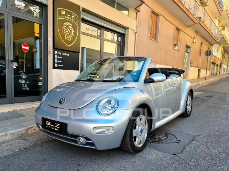 2003 Volkswagen BEETLE
