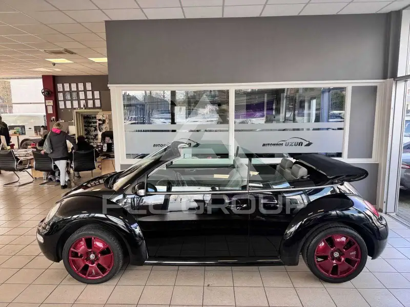 2003 Volkswagen BEETLE