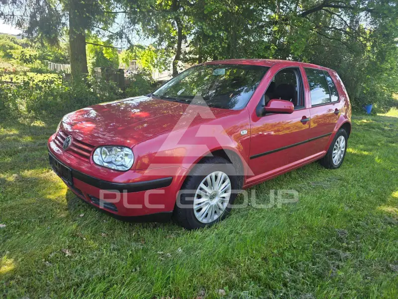 2003 Volkswagen GOLF