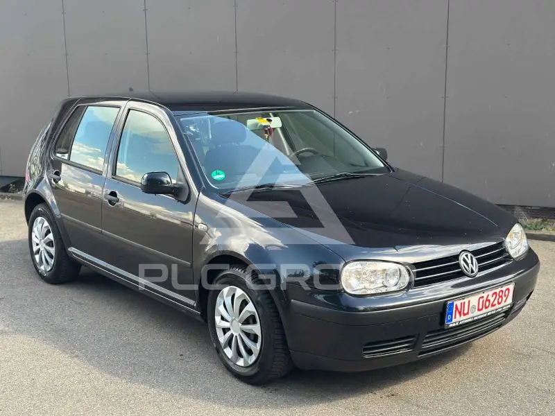 2003 Volkswagen GOLF