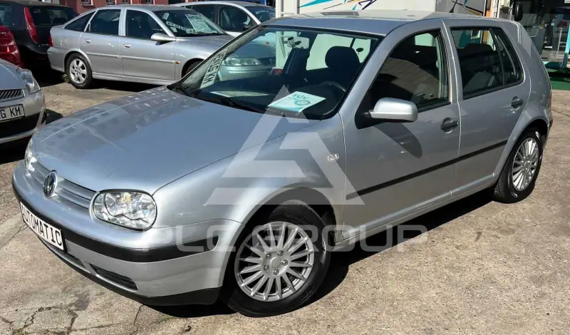 2003 Volkswagen GOLF