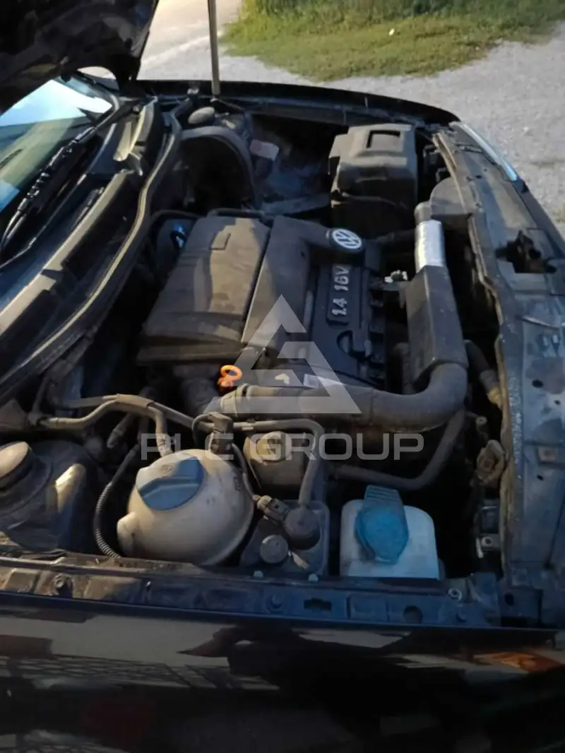 2003 Volkswagen GOLF