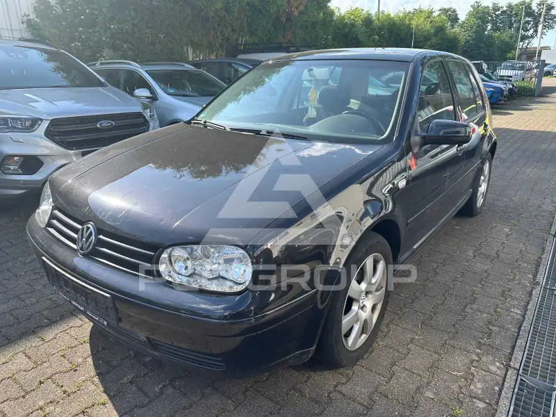 2003 Volkswagen GOLF