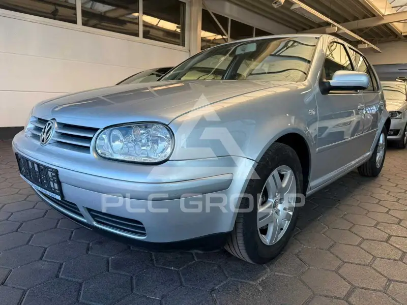 2003 Volkswagen GOLF