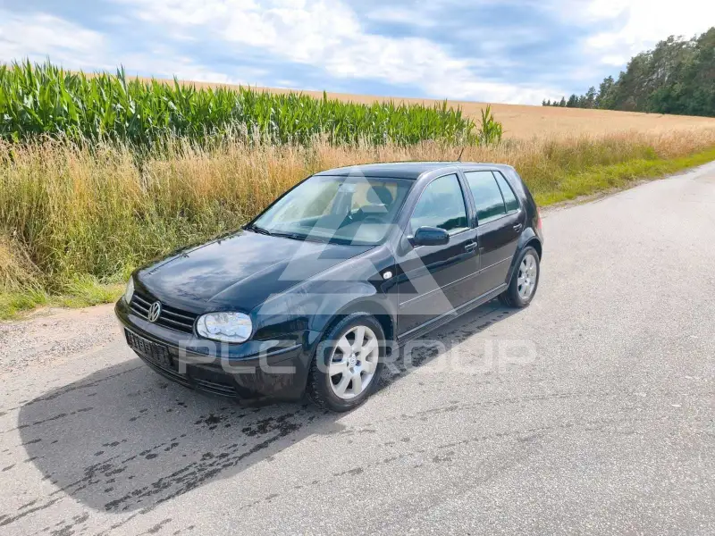 2003 Volkswagen GOLF