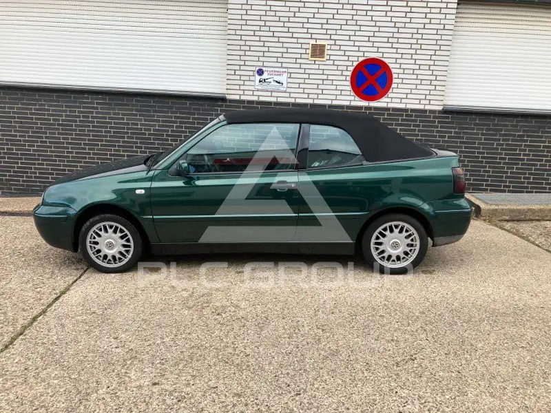 2003 Volkswagen GOLF