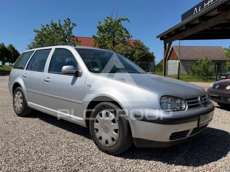 2003 Volkswagen GOLF