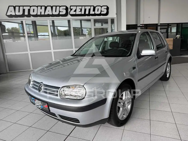 2003 Volkswagen GOLF