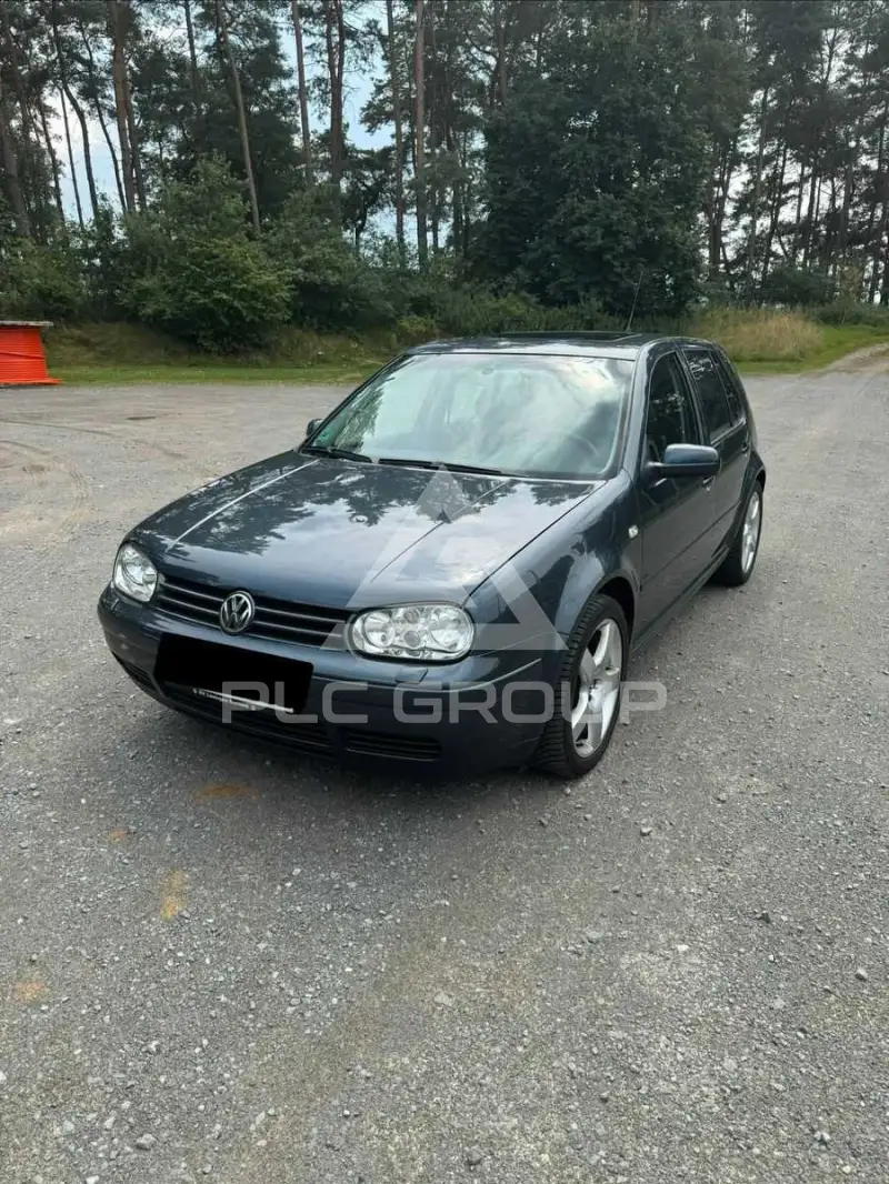 2003 Volkswagen GOLF
