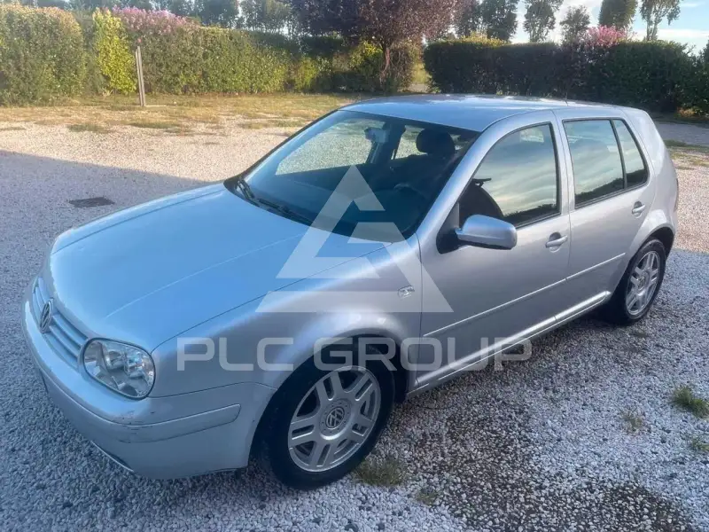 2003 Volkswagen GOLF