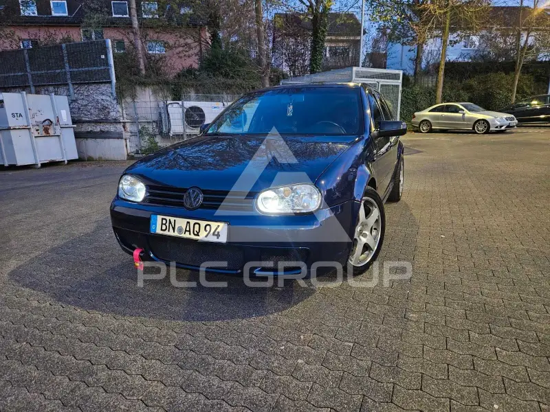 2003 Volkswagen GOLF