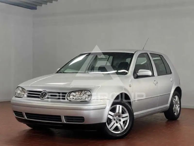2003 Volkswagen GOLF
