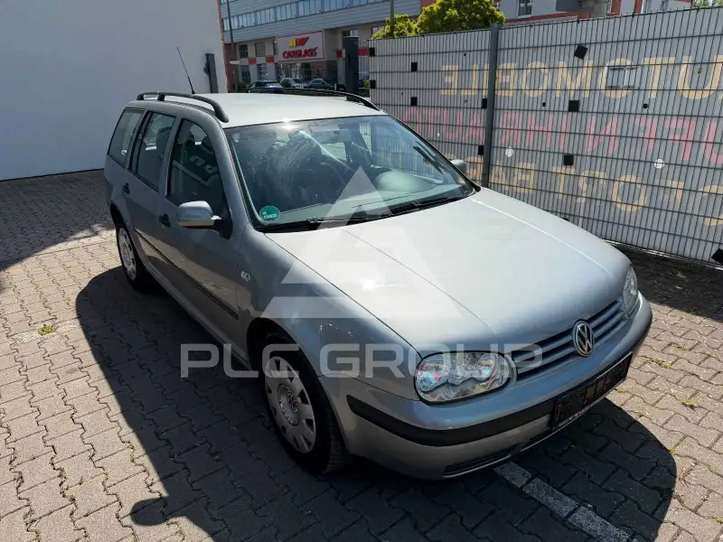 2003 Volkswagen GOLF