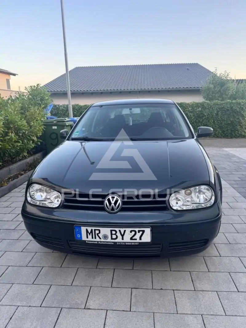 2003 Volkswagen GOLF
