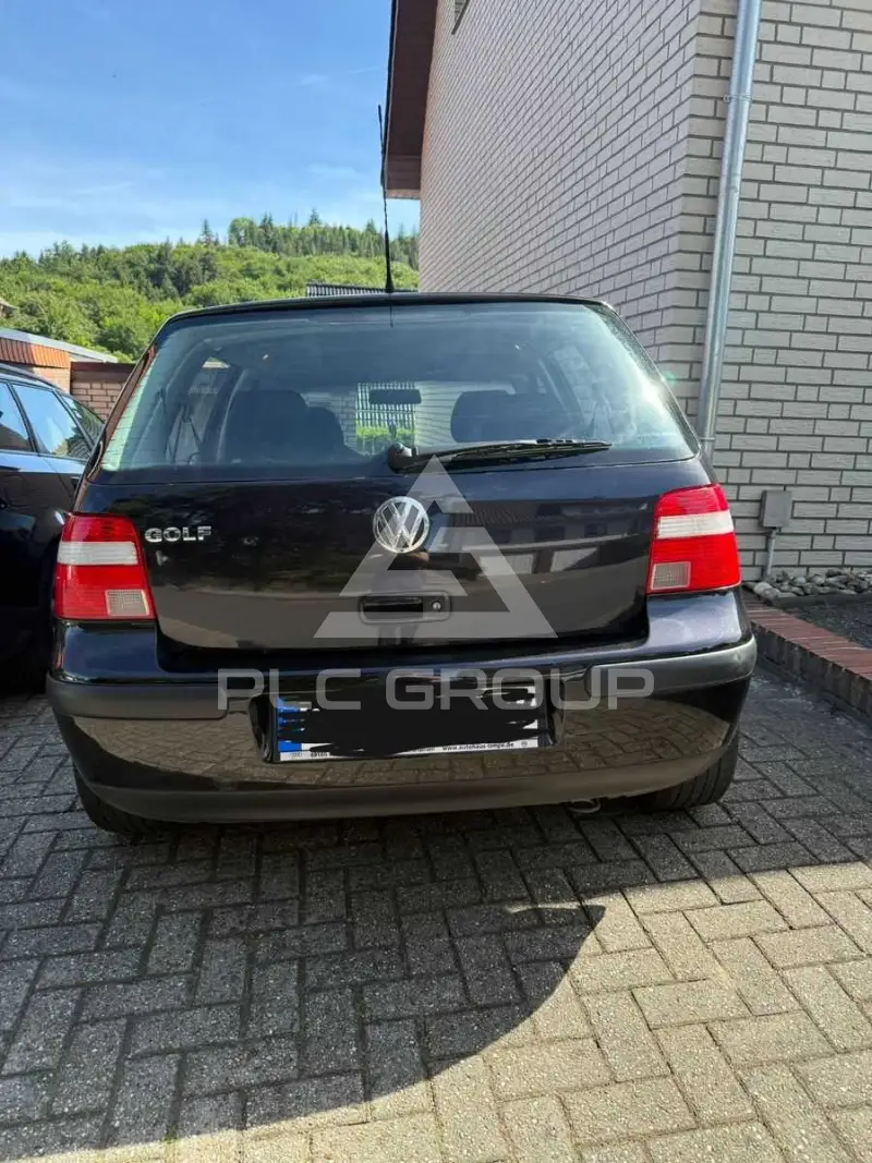 2003 Volkswagen GOLF