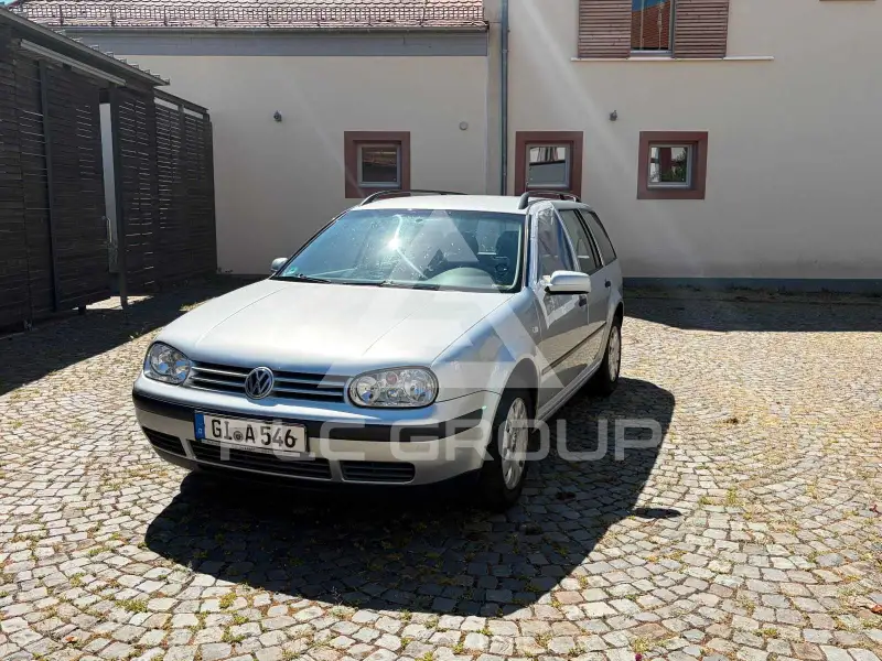 2003 Volkswagen GOLF