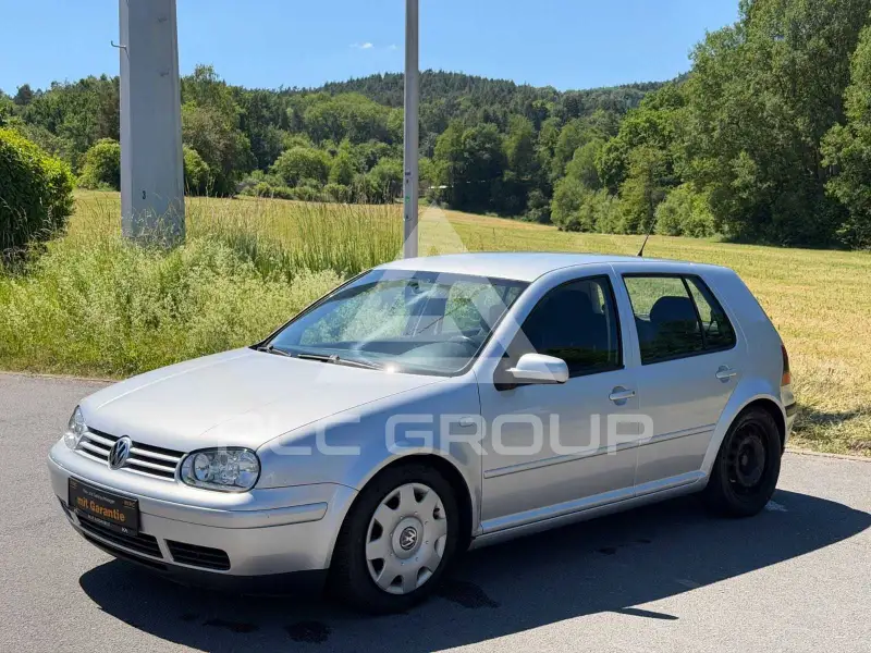 2003 Volkswagen GOLF