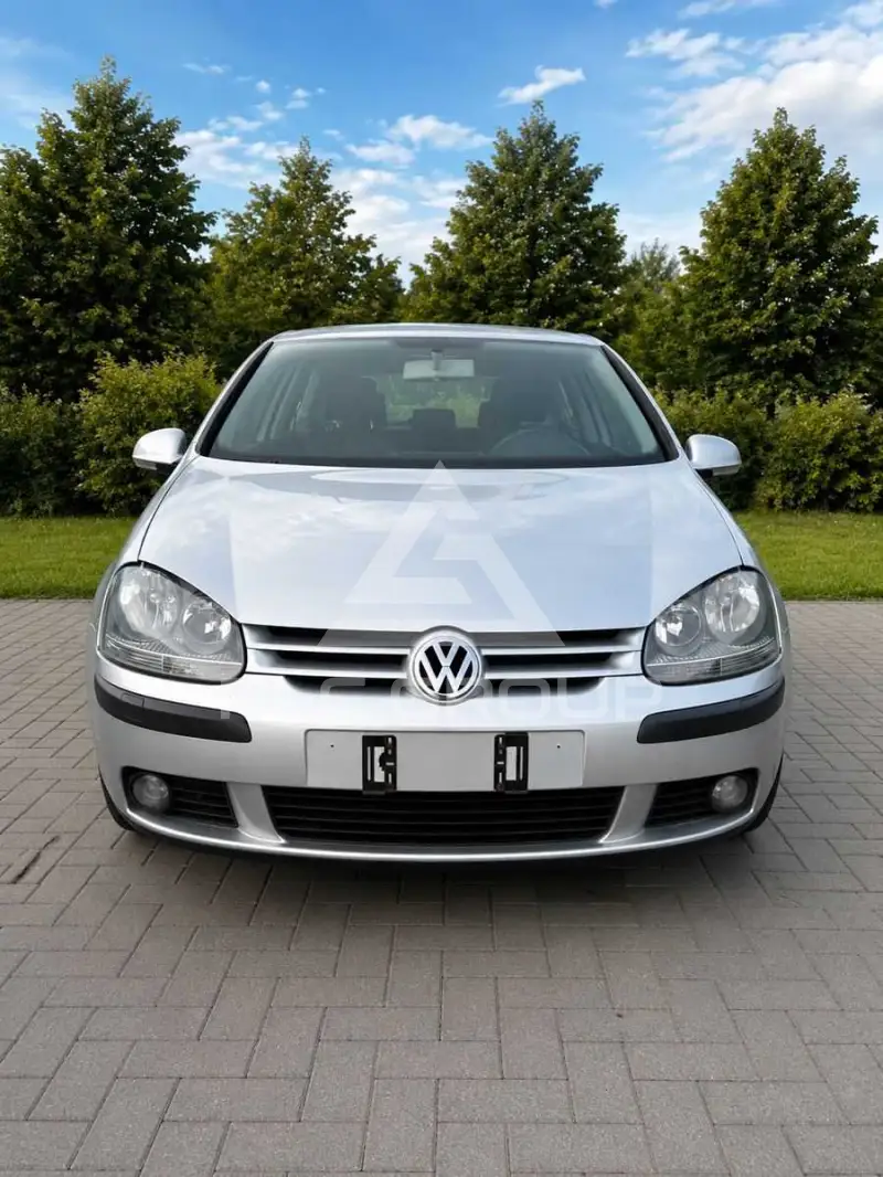 2003 Volkswagen GOLF
