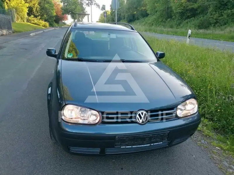 2003 Volkswagen GOLF