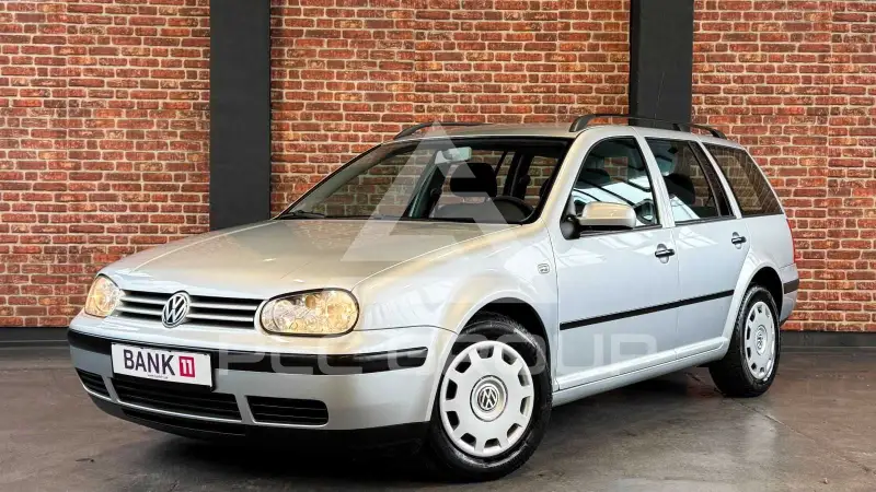 2003 Volkswagen GOLF