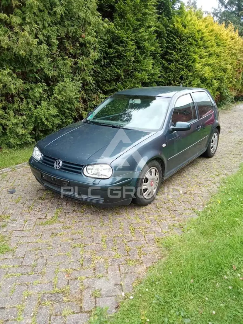 2003 Volkswagen GOLF
