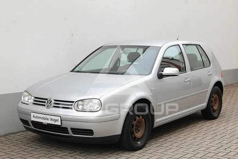 2003 Volkswagen GOLF