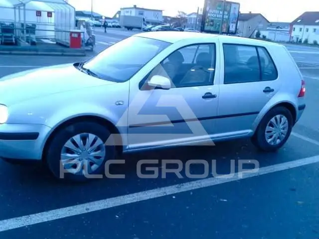 2003 Volkswagen GOLF