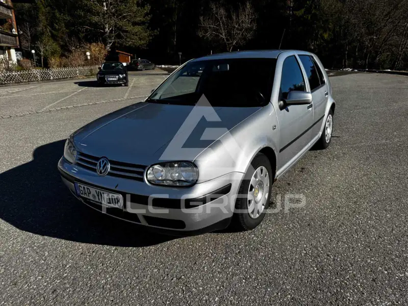 2003 Volkswagen GOLF