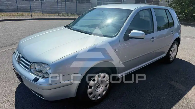 2003 Volkswagen GOLF