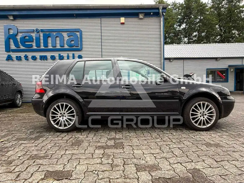 2003 Volkswagen GOLF