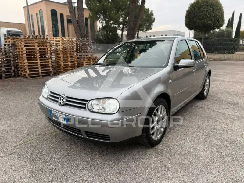 2003 Volkswagen GOLF