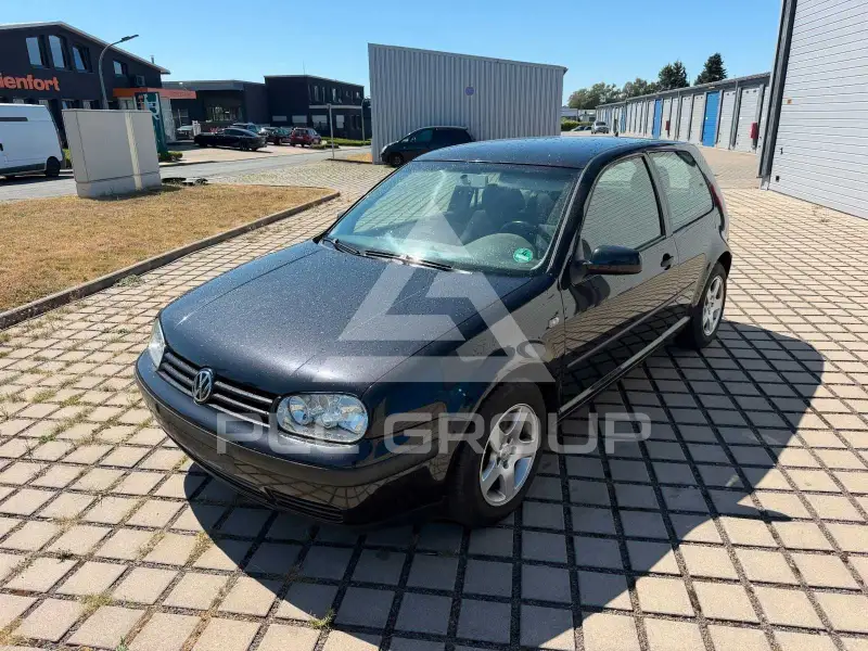 2003 Volkswagen GOLF