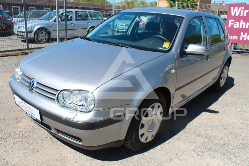 2003 Volkswagen GOLF